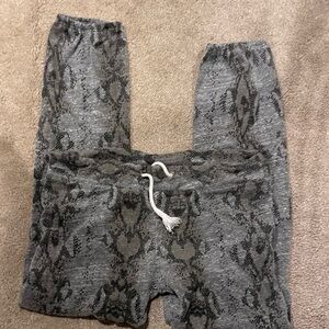 Monrow snakeskin sweats size 12